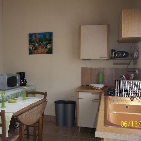 Alaguyauder Le Studio Chatillon-sur-Broue Экстерьер фото