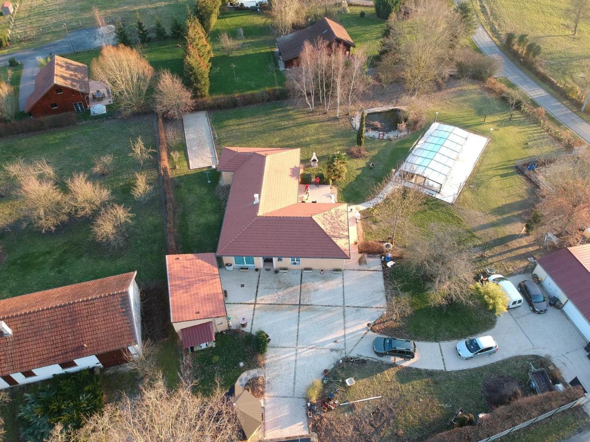 Alaguyauder Le Studio Chatillon-sur-Broue Экстерьер фото
